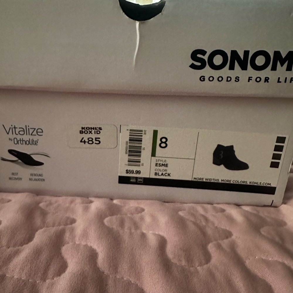 Sonoma Black Esme Ankle Boots. Size 8